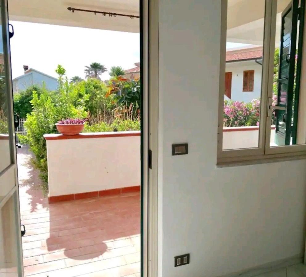 Casa Con Giardino E Terrazzo Vicino Al Mare Vila Piraino Exterior foto